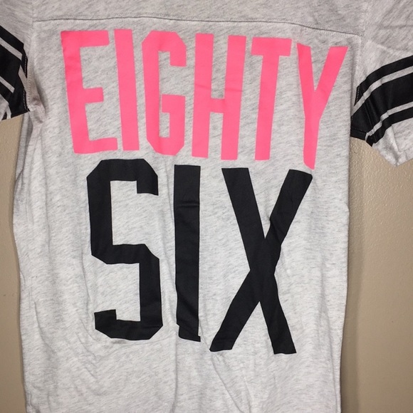 Pink Victoria’s Secret 86 shirt size large - Picture 4 of 5